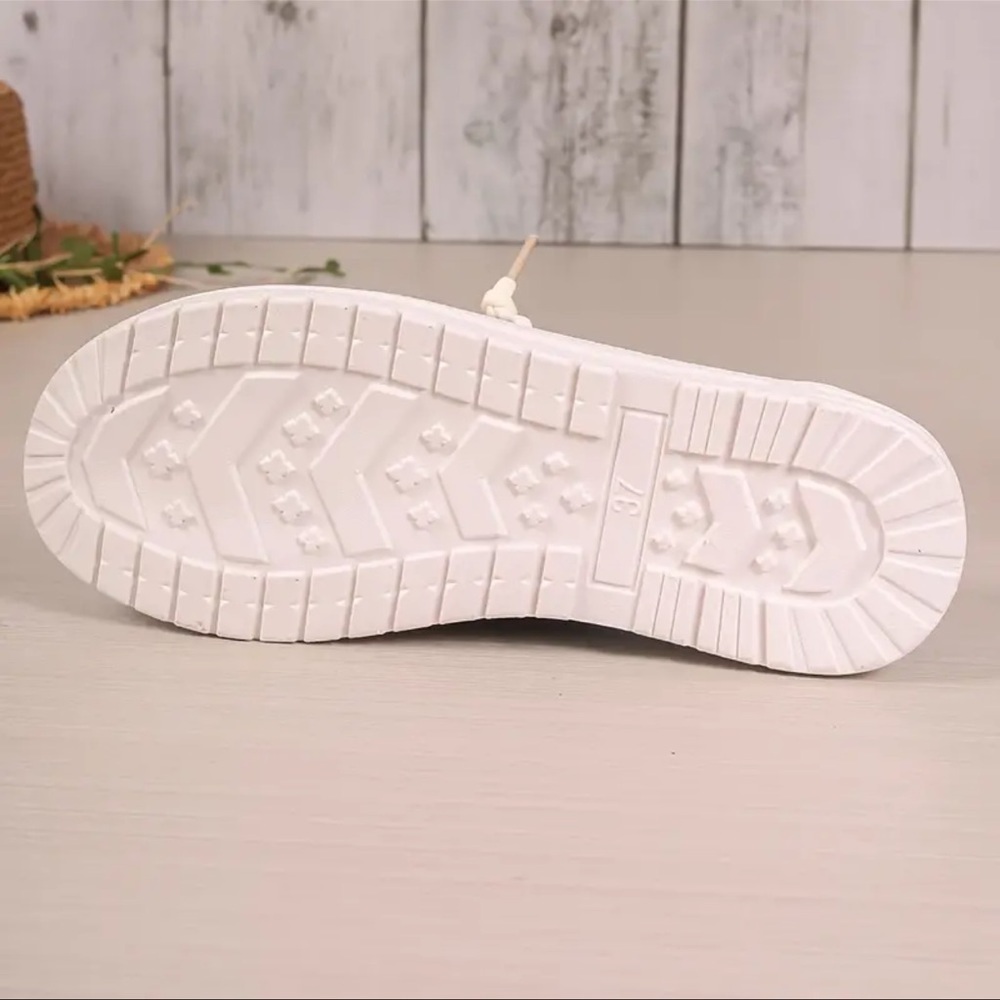 Easter Canvas Lace Up Shoes - Picture 3 of 7